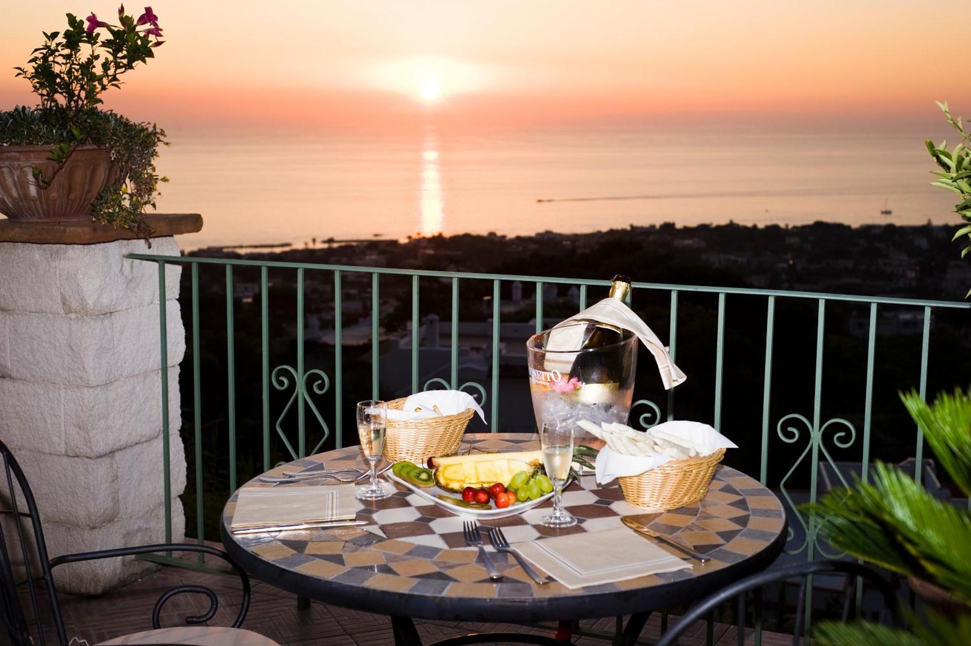 מלון Forio di Ischia Poggio Del Sole מראה חיצוני תמונה